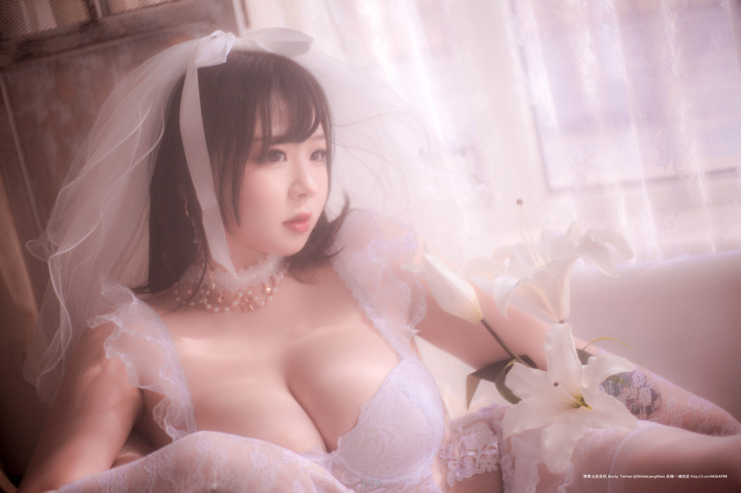 【COS】皮皮奶 最新的一套朦胧婚纱【66P-53MB】