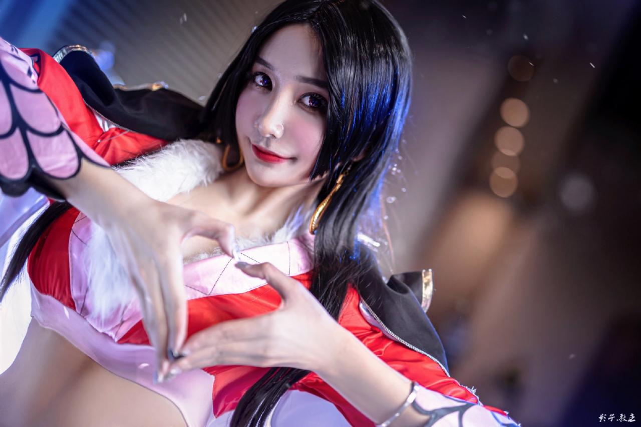 [cosplay]海贼王女帝@coser优雅