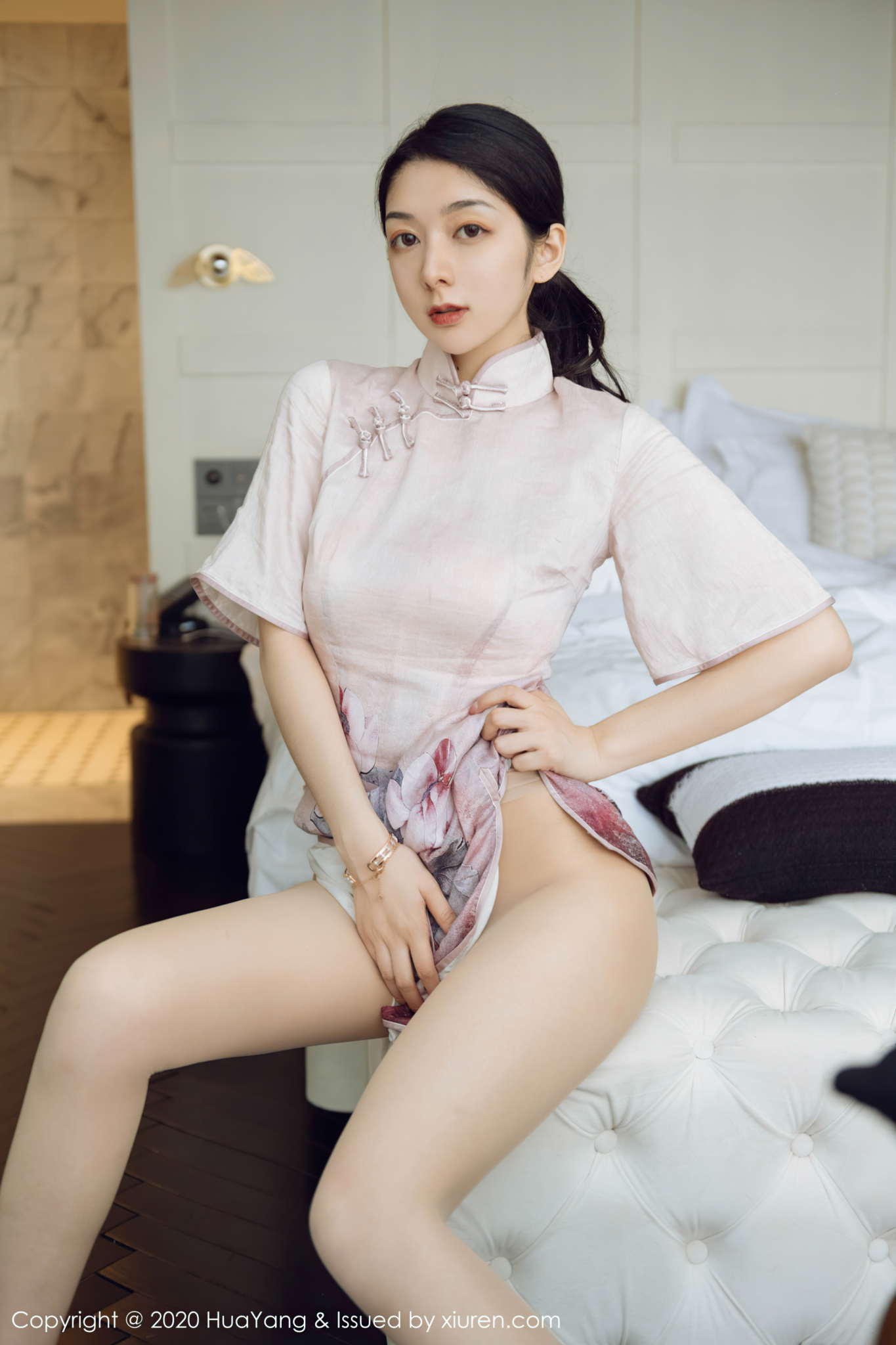 HuaYang Vol.285 Angela小热巴